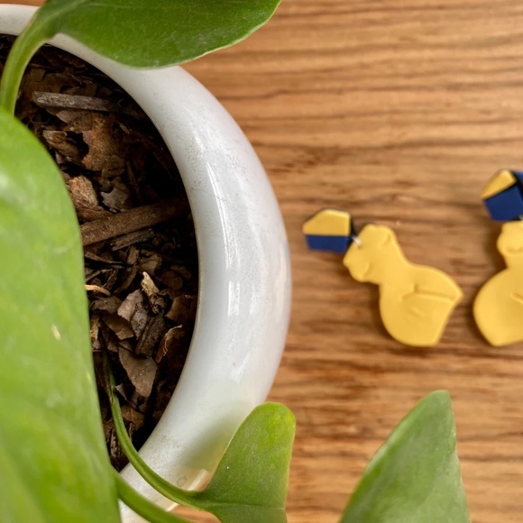 Handmade Clay Earrings | Forms of a Woman Silhouette | Yellow and Blue Mosaic - Picture 3 of 9